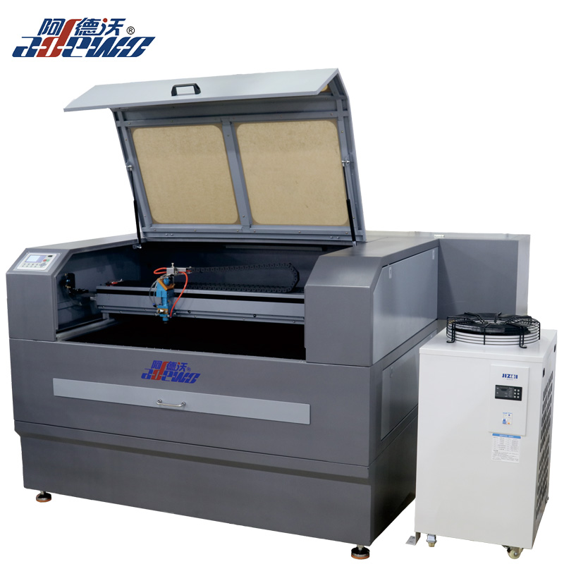 Tabel cilik Plywood Laser Cutting Machine